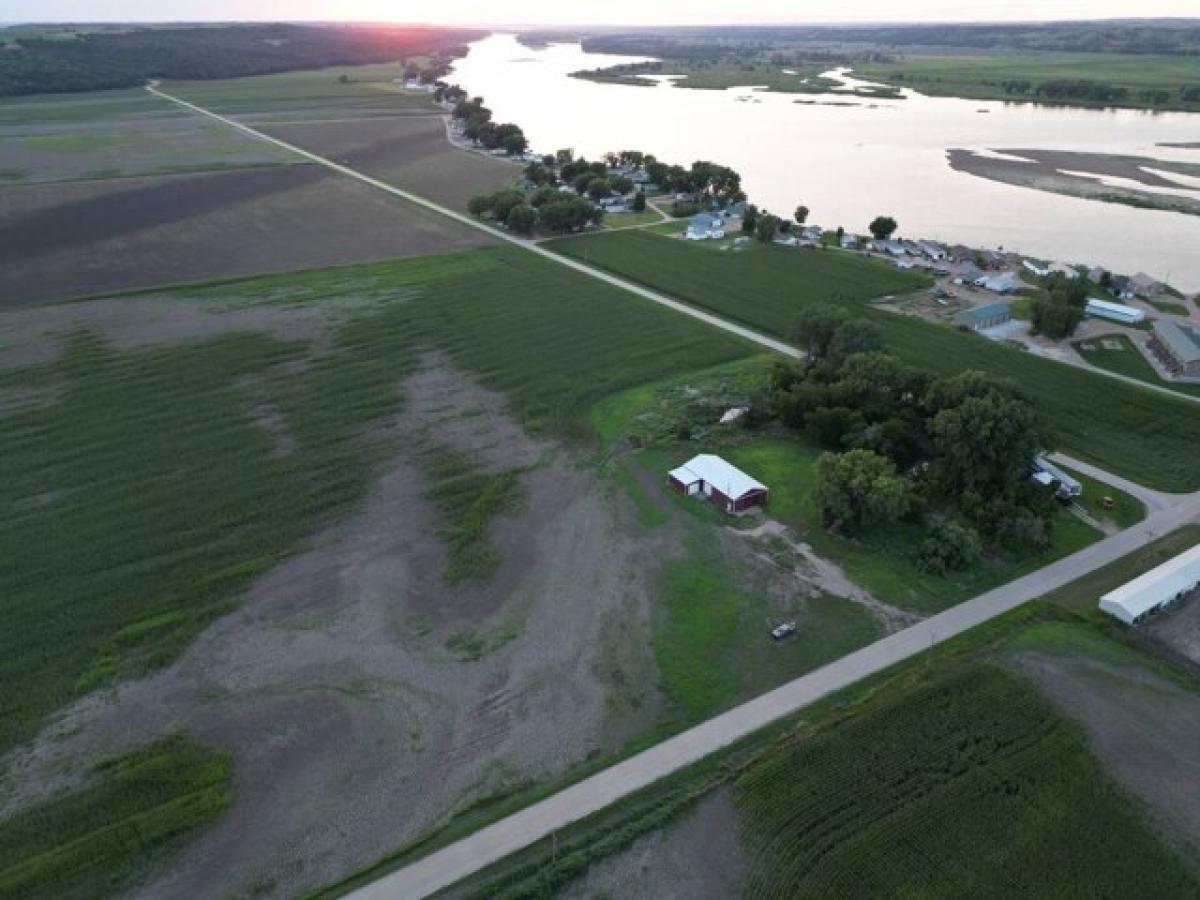 Picture of Home For Sale in Niobrara, Nebraska, United States