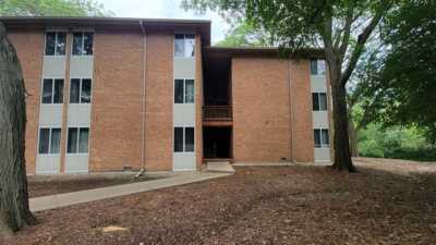 Home For Rent in Lisle, Illinois