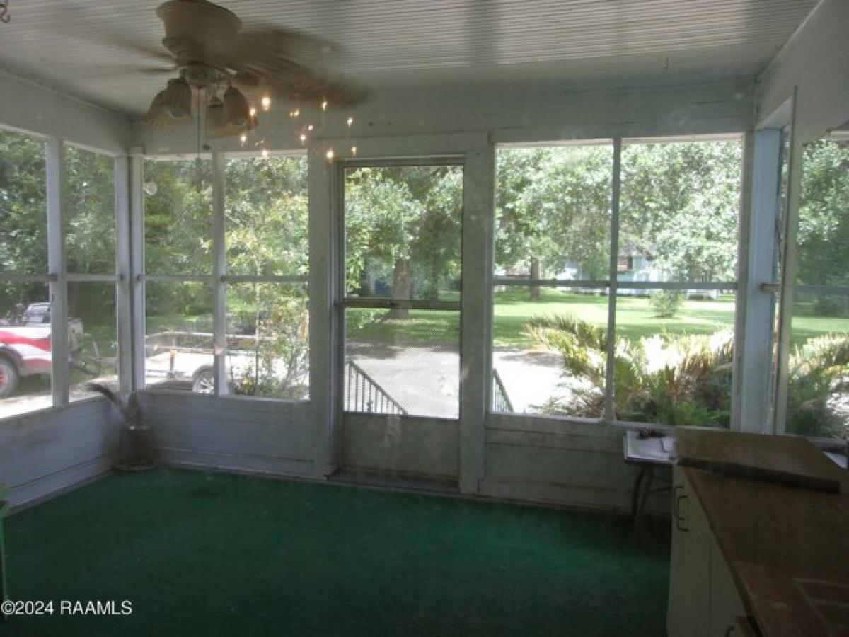 Picture of Home For Sale in Milton, Louisiana, United States