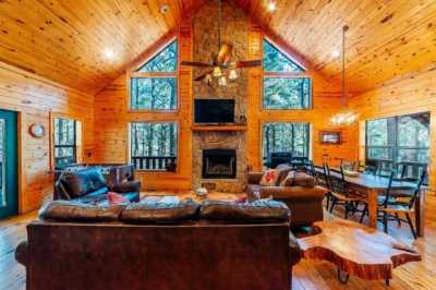 Home For Sale in Broken Bow, Oklahoma