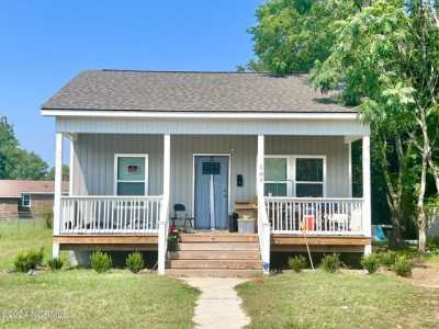 Home For Sale in Washington, North Carolina