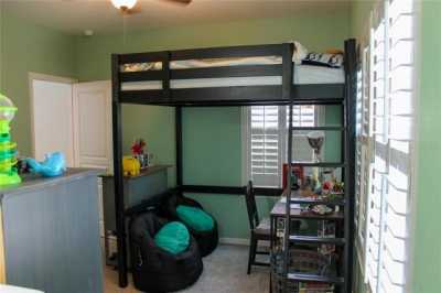 Home For Rent in Lithia, Florida