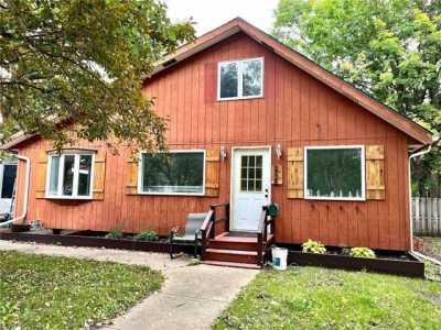 Home For Sale in Detroit Lakes, Minnesota