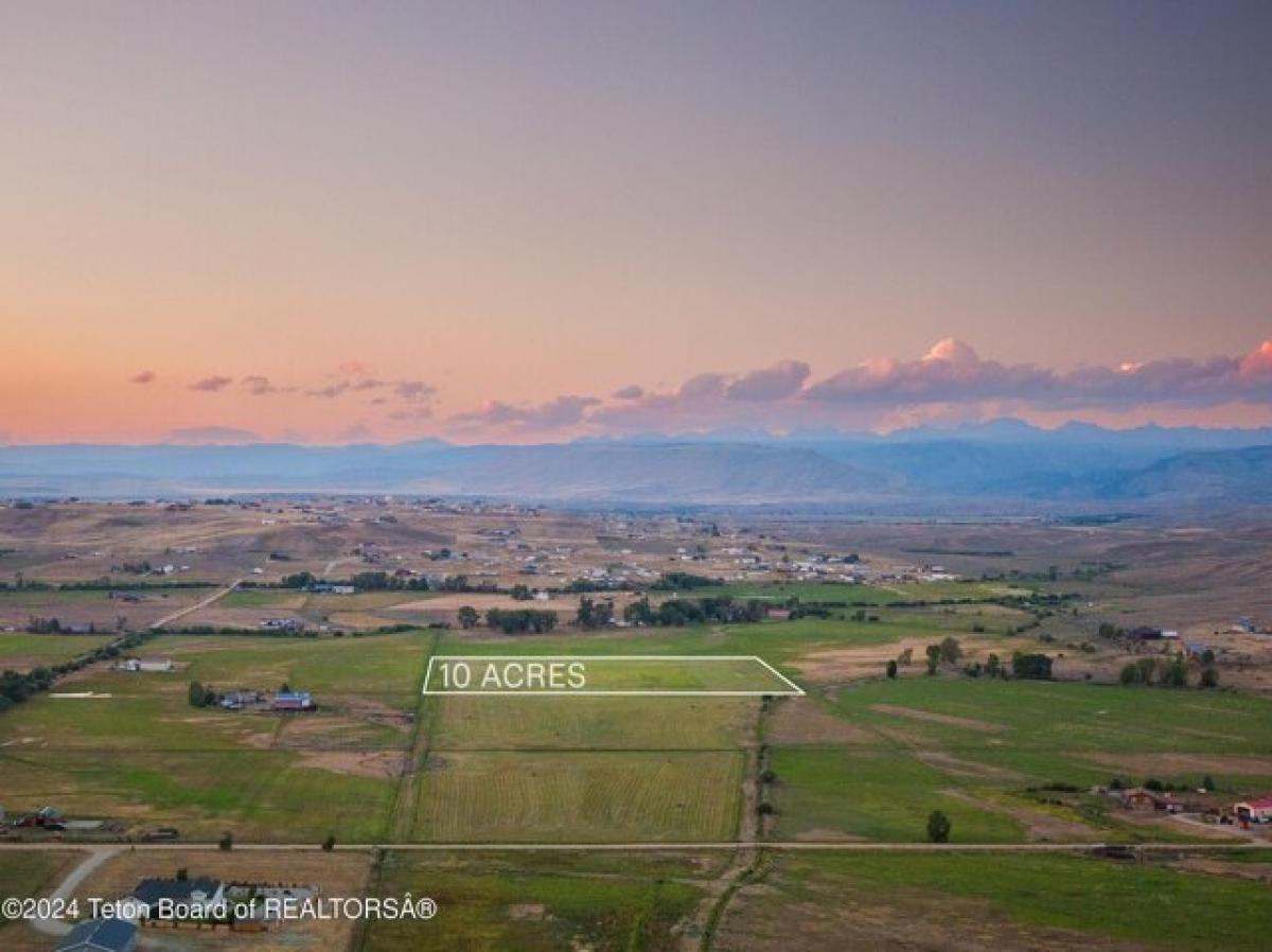 Picture of Residential Land For Sale in Boulder, Wyoming, United States