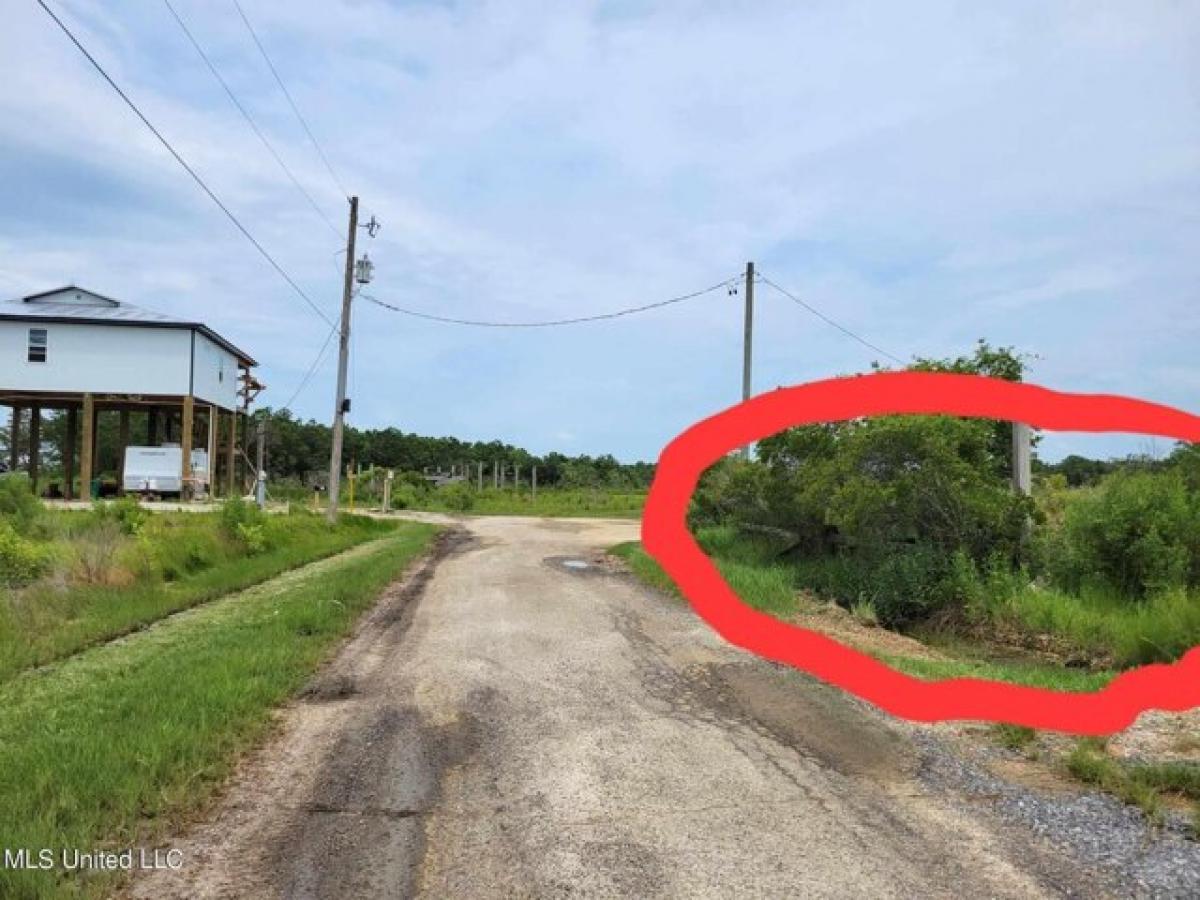 Picture of Residential Land For Sale in Bay Saint Louis, Mississippi, United States