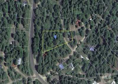 Residential Land For Sale in Cascade, Idaho