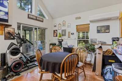 Home For Sale in Glendale, Oregon