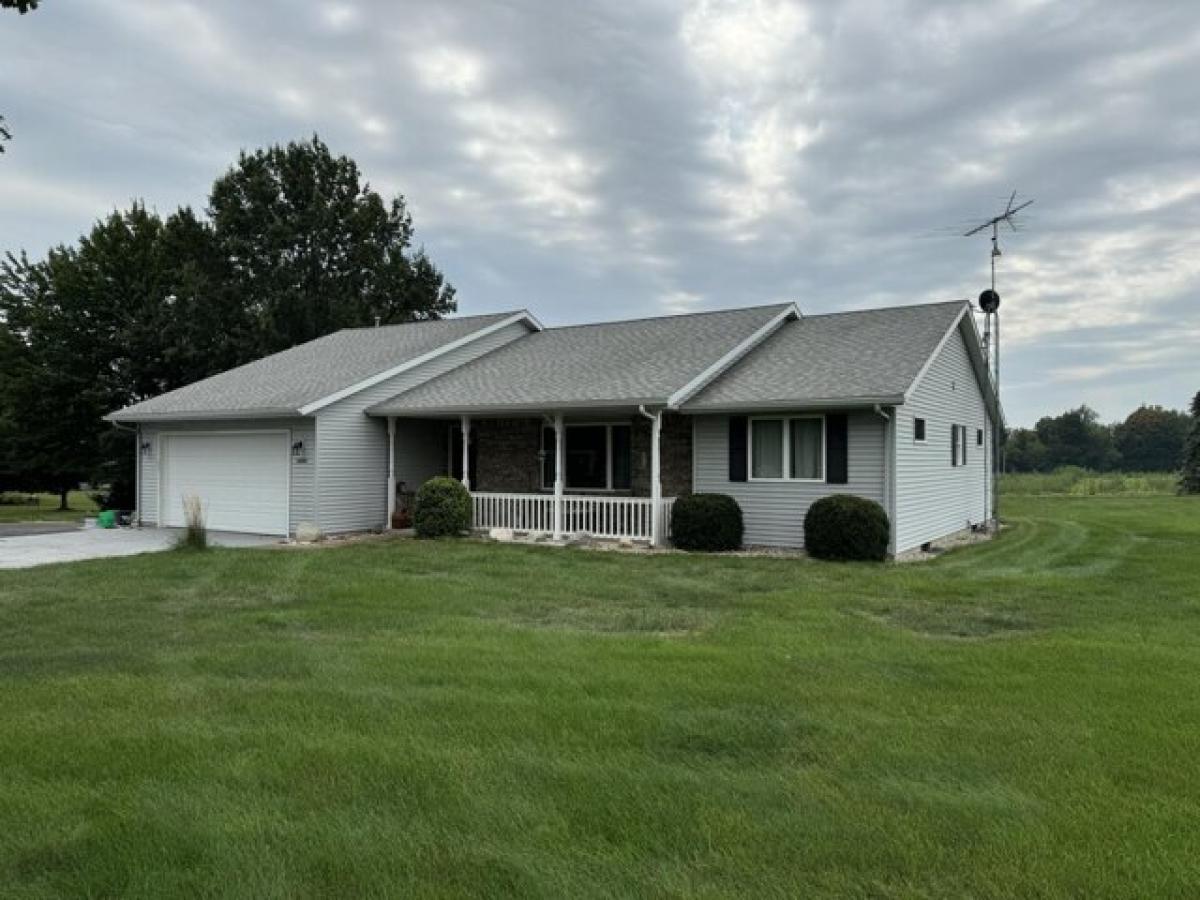 Picture of Home For Sale in Bangor, Michigan, United States