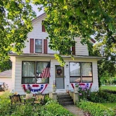 Home For Sale in Kewaskum, Wisconsin