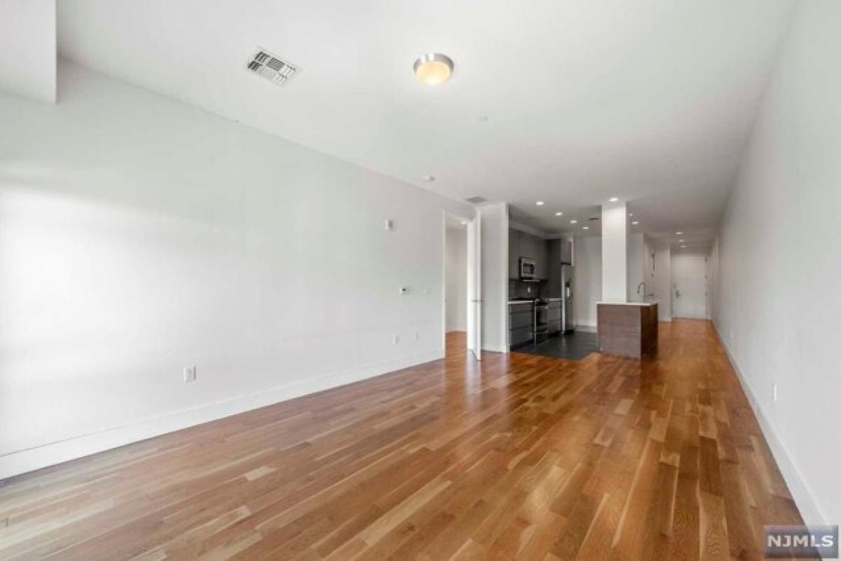 Picture of Apartment For Rent in Fort Lee, New Jersey, United States