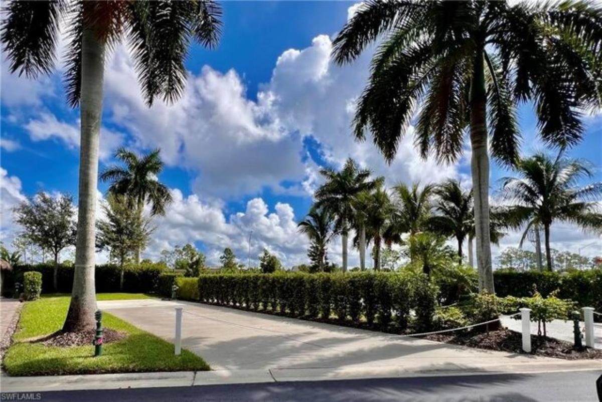 Picture of Residential Land For Sale in Naples, Florida, United States