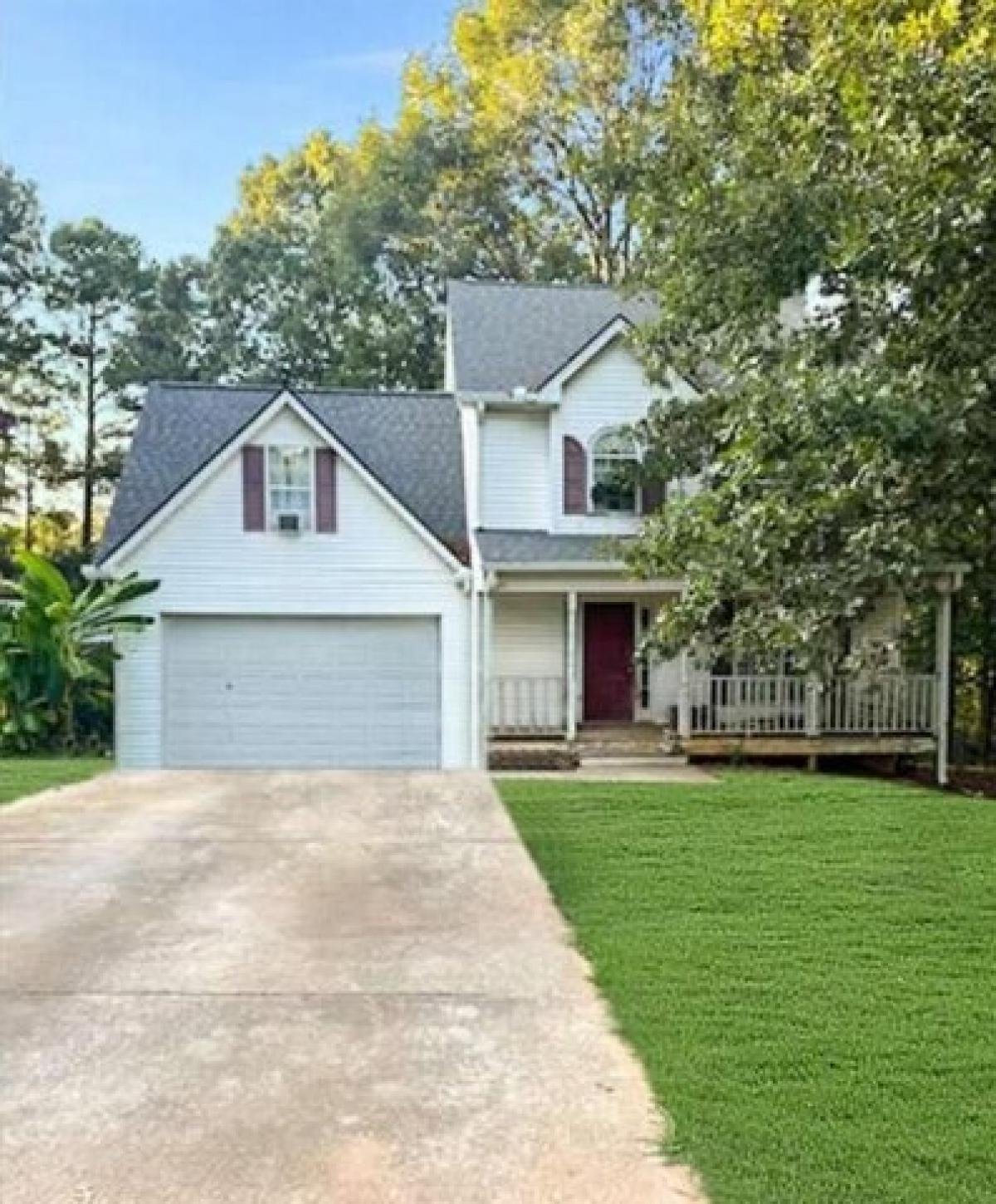 Picture of Home For Sale in Winder, Georgia, United States