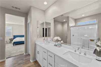 Home For Sale in Santa Clarita, California