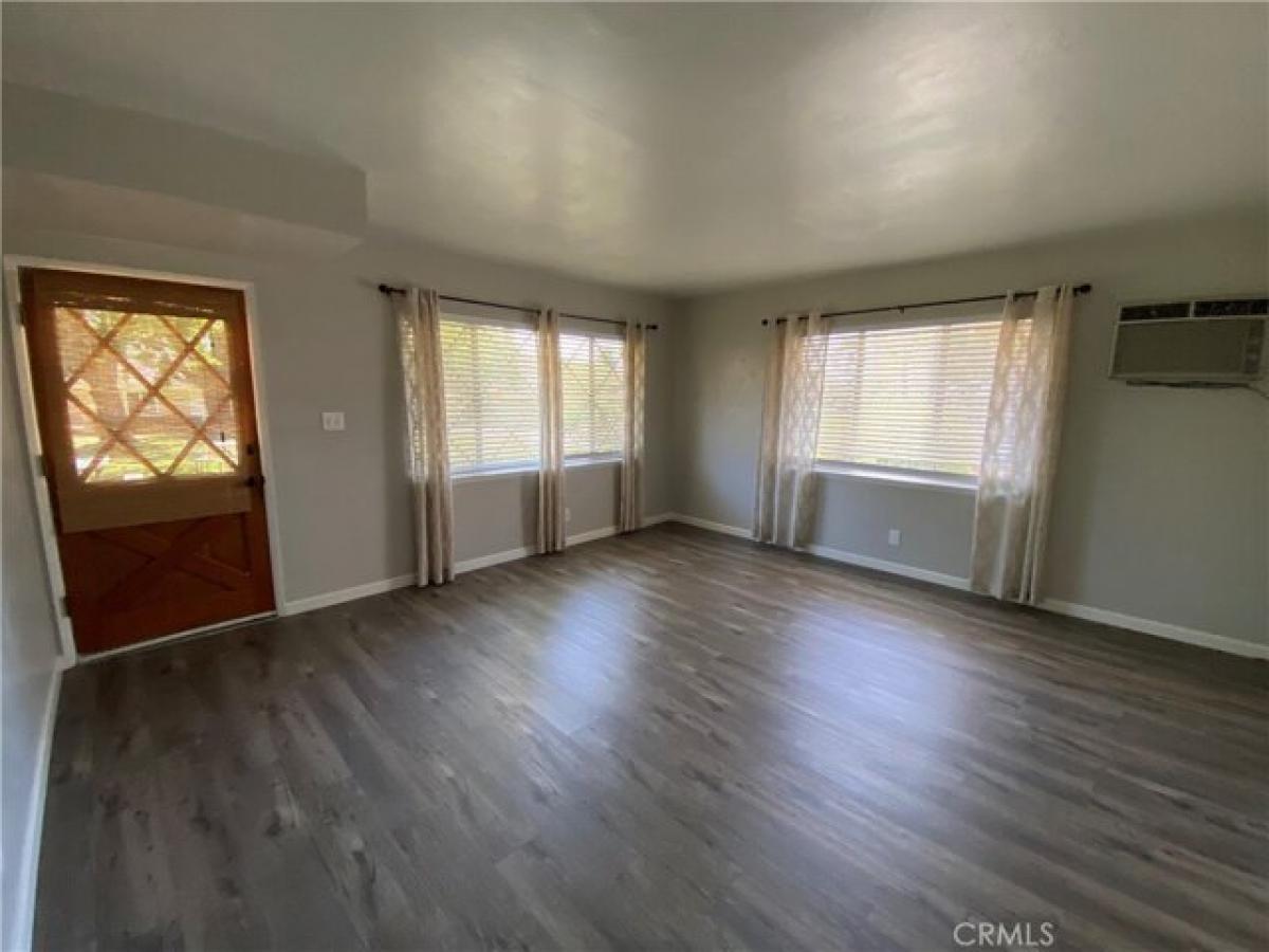 Picture of Apartment For Rent in Redlands, California, United States