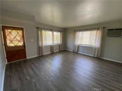 Apartment For Rent in Redlands, California