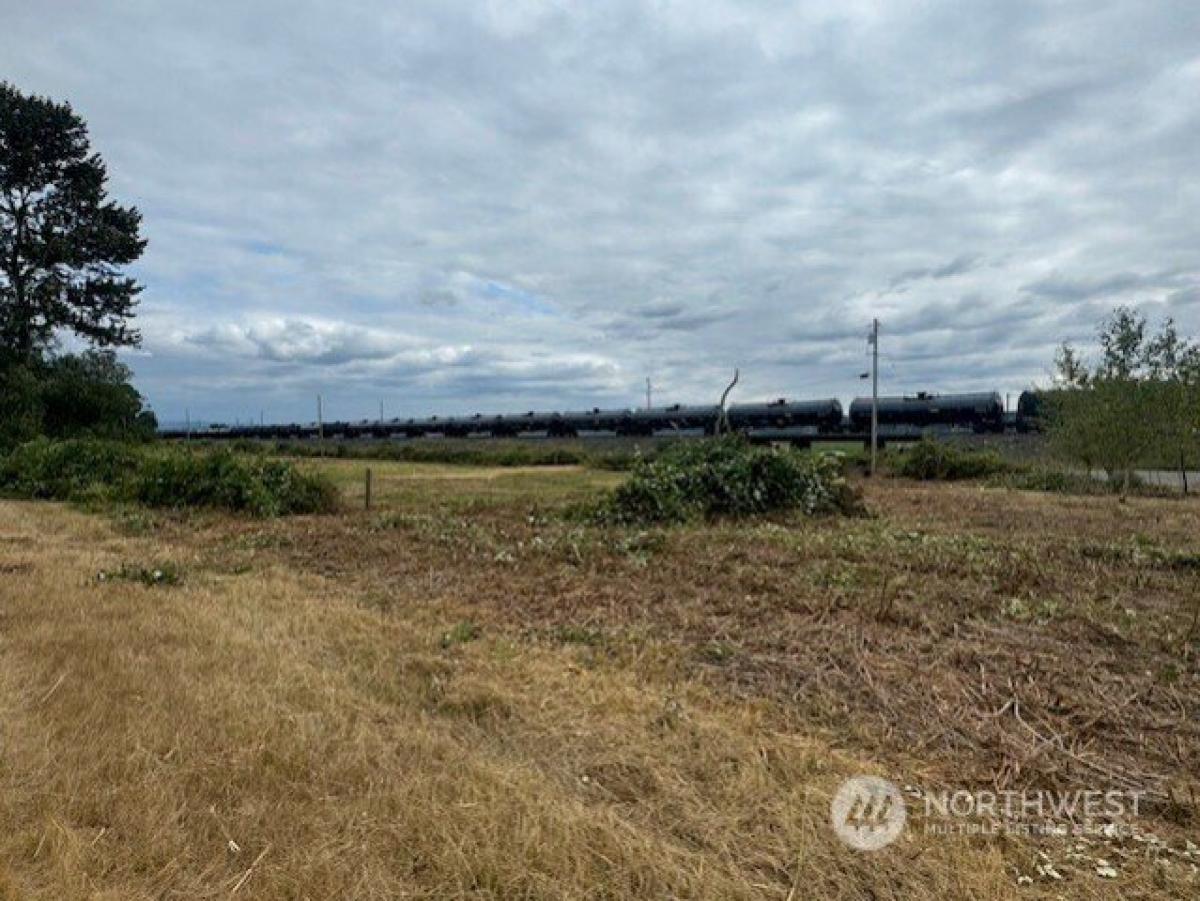 Picture of Residential Land For Sale in Snohomish, Washington, United States