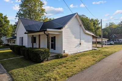 Home For Sale in Lynchburg, Ohio