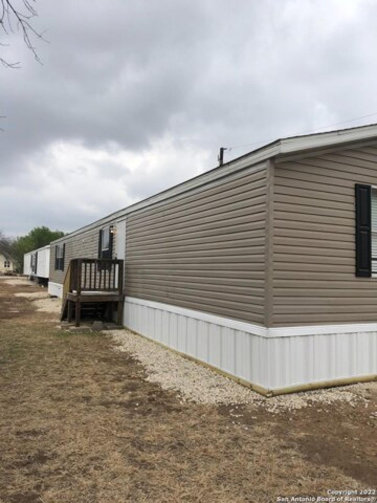 Picture of Home For Rent in Hondo, Texas, United States