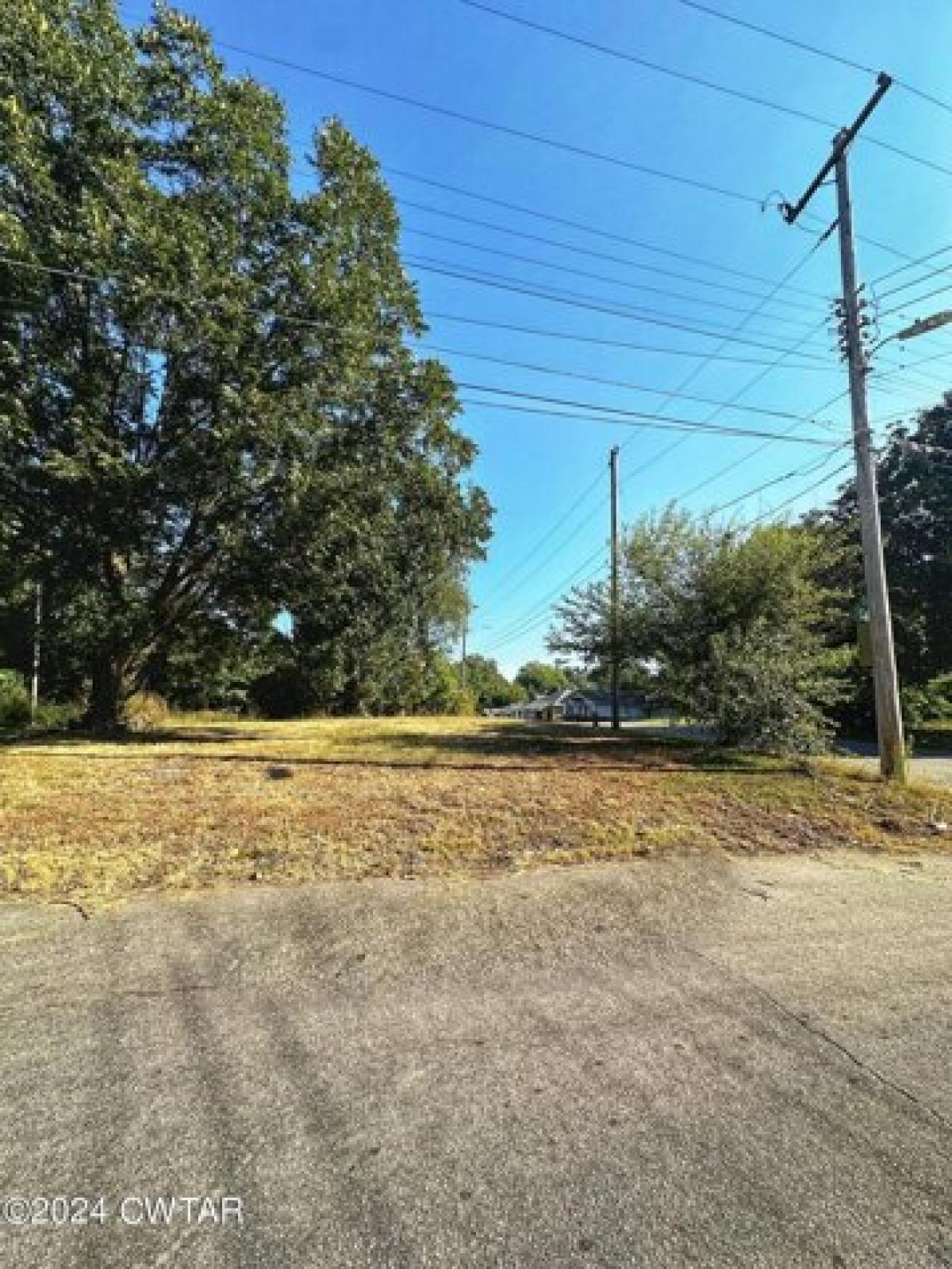 Picture of Residential Land For Sale in Jackson, Tennessee, United States