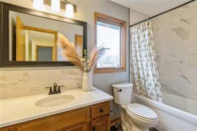 Home For Sale in Urbandale, Iowa