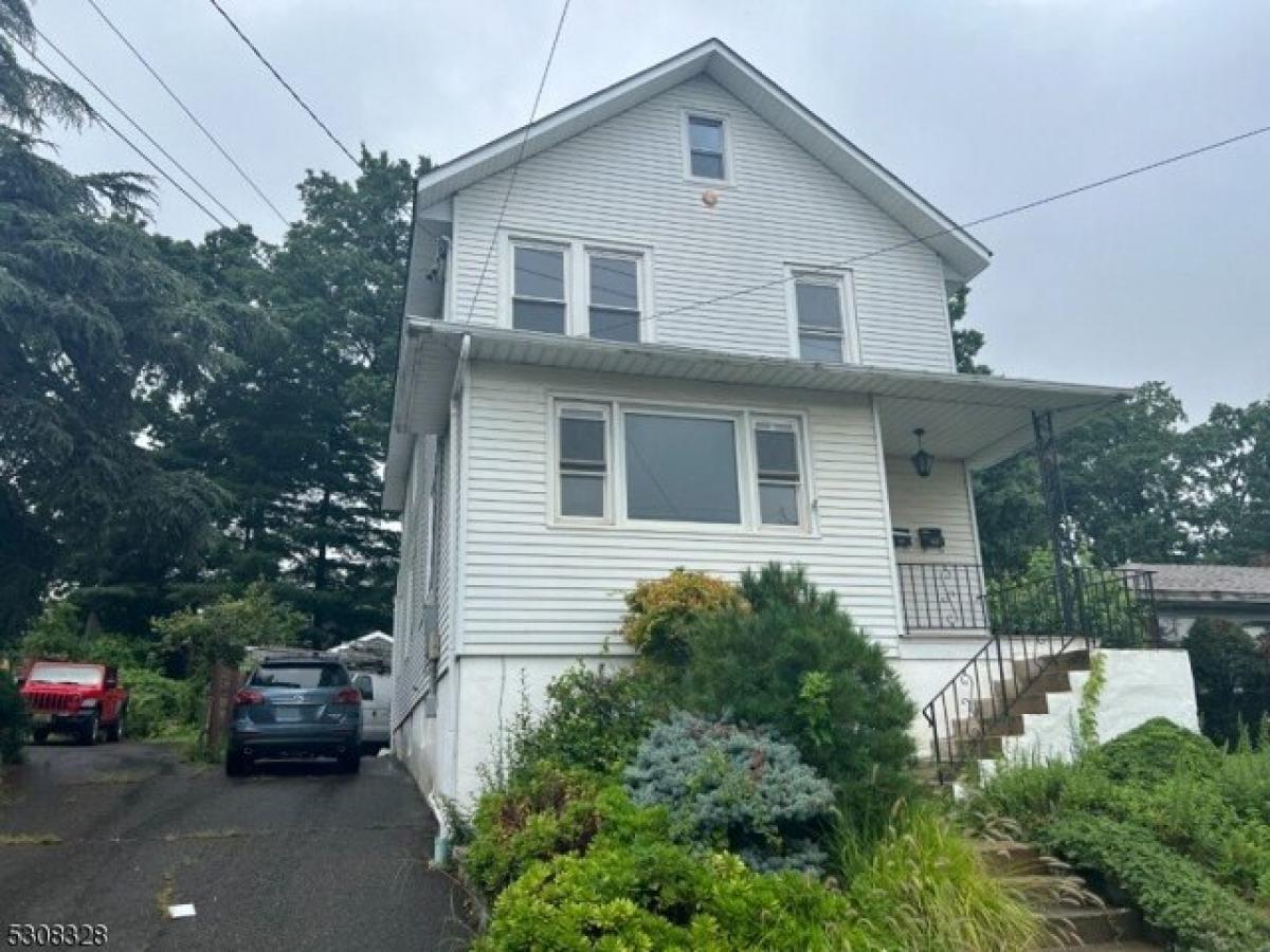 Picture of Home For Rent in Haledon, New Jersey, United States