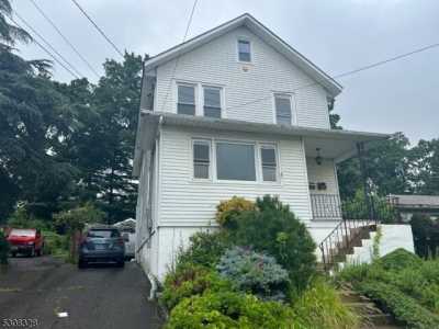 Home For Rent in Haledon, New Jersey