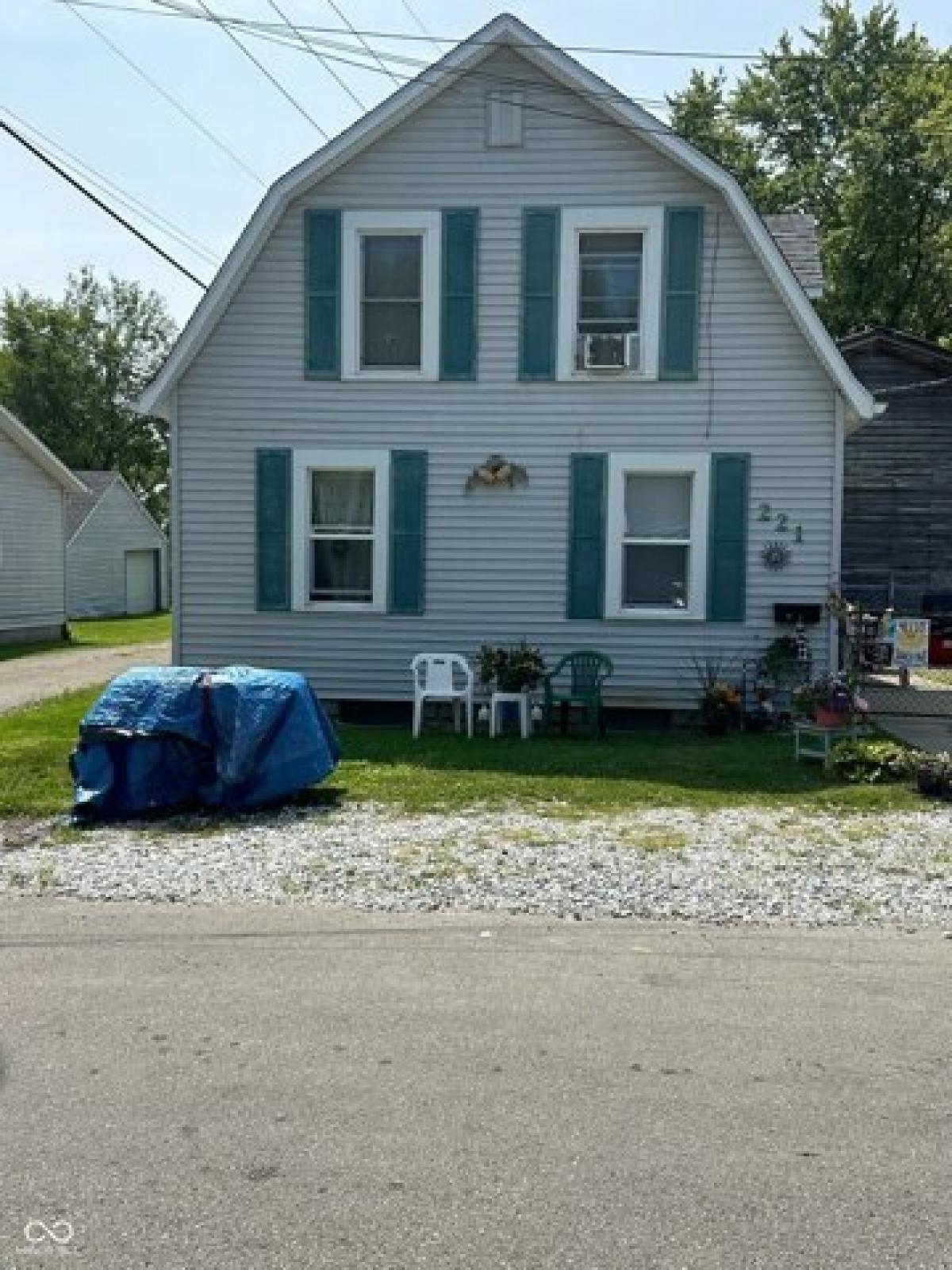 Picture of Home For Sale in Anderson, Indiana, United States