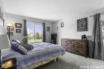 Home For Sale in Zeeland, Michigan