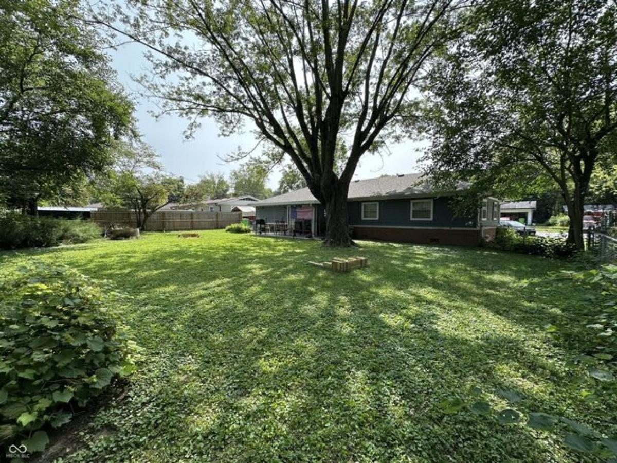 Picture of Home For Sale in Crawfordsville, Indiana, United States