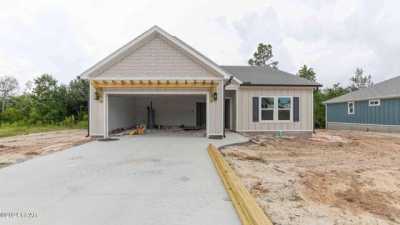 Home For Sale in Lynn Haven, Florida