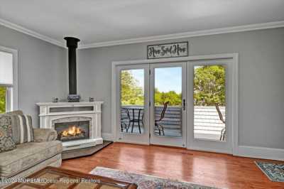 Home For Sale in Atlantic Highlands, New Jersey