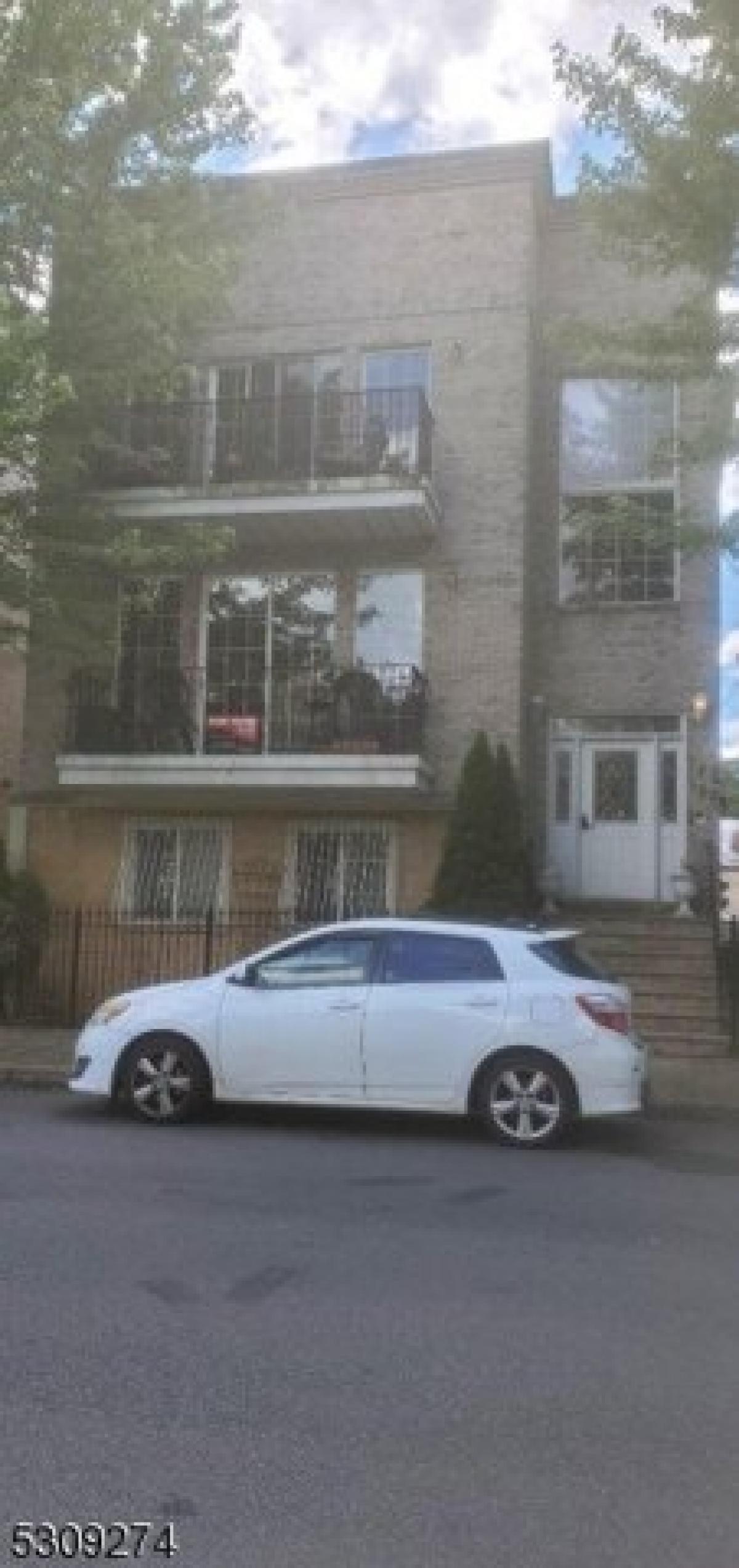 Picture of Apartment For Rent in Newark, New Jersey, United States