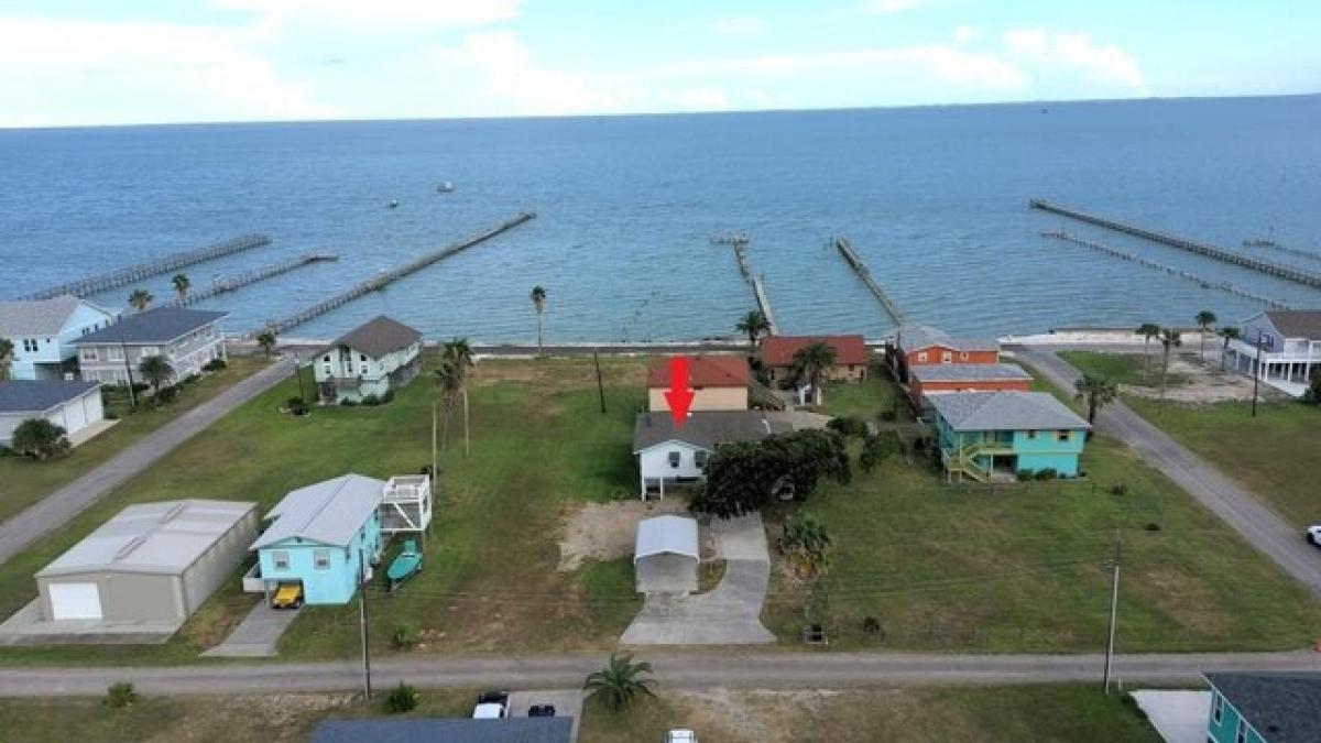 Picture of Home For Sale in Rockport, Texas, United States