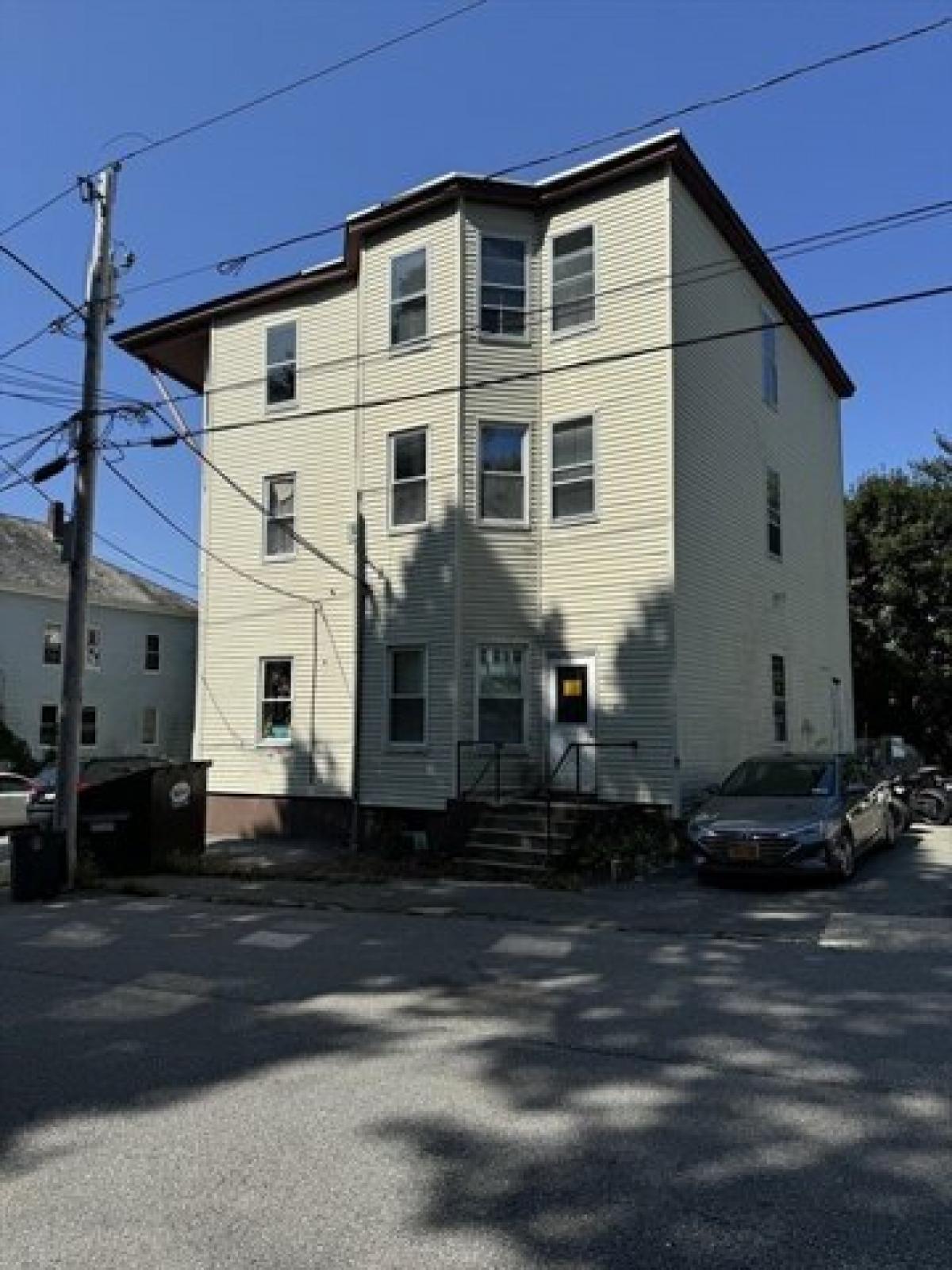 Picture of Home For Sale in Gardner, Massachusetts, United States