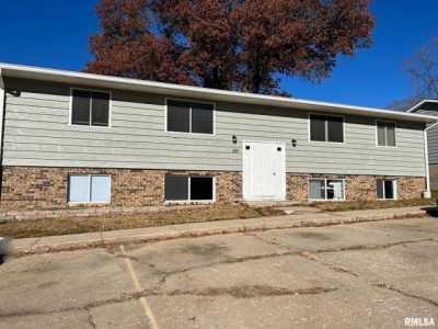 Home For Sale in Lacon, Illinois