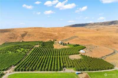 Residential Land For Sale in East Wenatchee, Washington