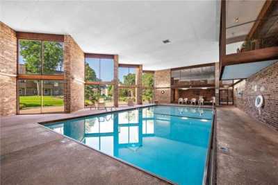 Home For Sale in Roseville, Minnesota