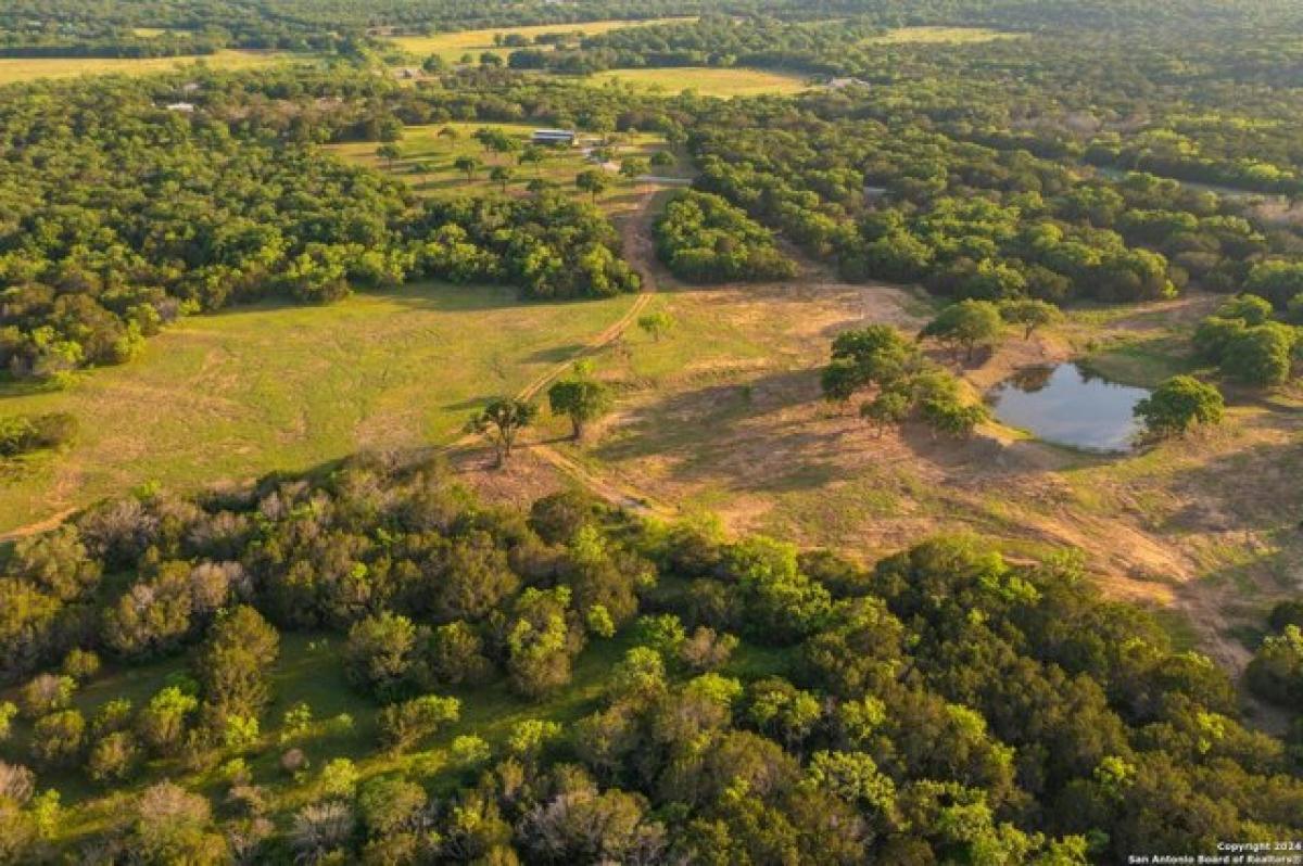 Picture of Residential Land For Sale in Bangs, Texas, United States