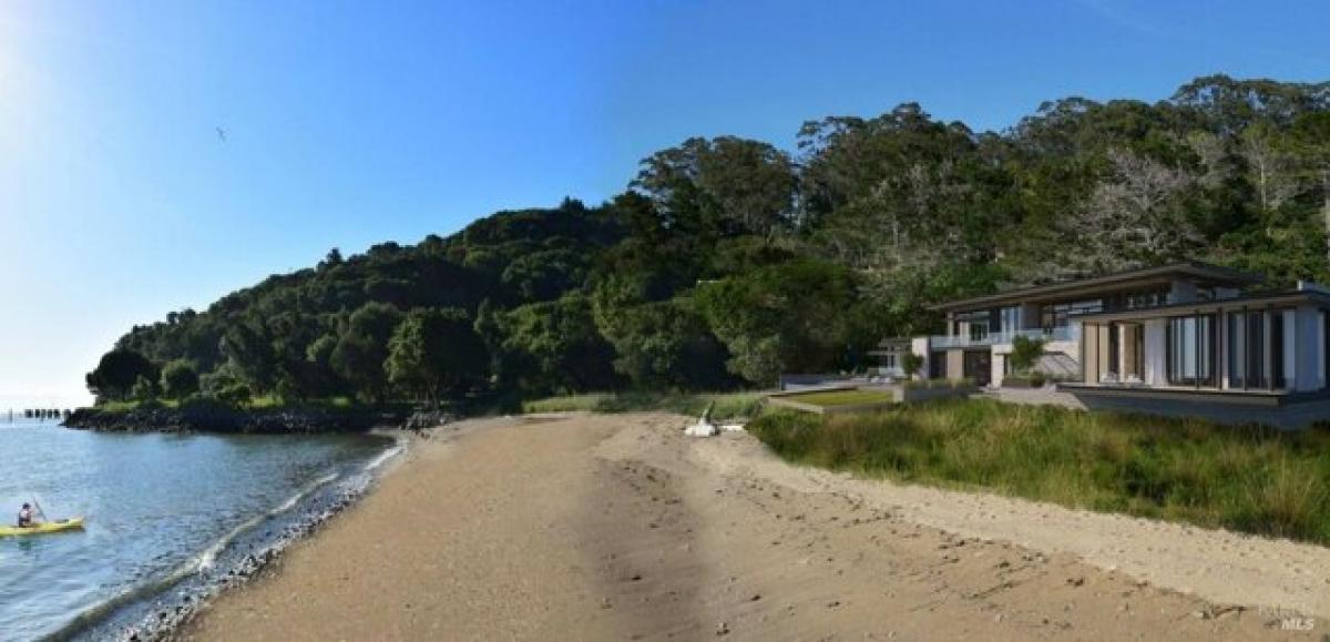 Picture of Residential Land For Sale in Tiburon, California, United States