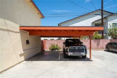 Home For Sale in Bellflower, California