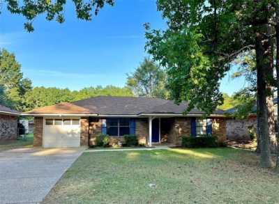 Home For Sale in Haughton, Louisiana