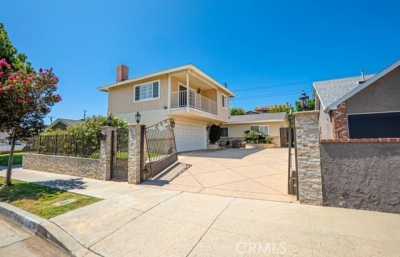 Home For Sale in San Pedro, California