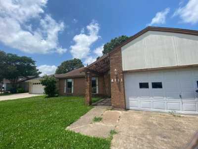 Home For Rent in Port Arthur, Texas