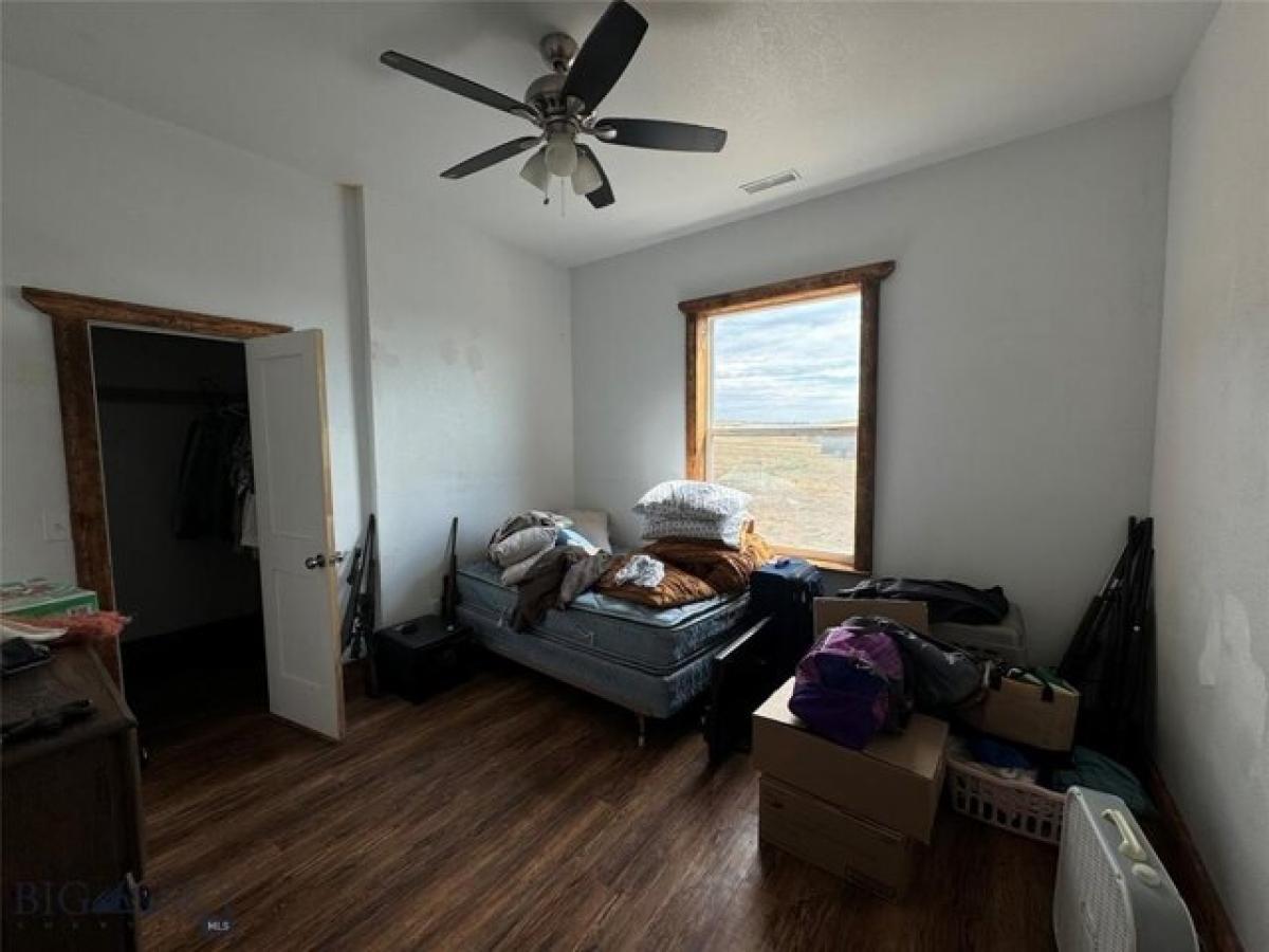 Picture of Home For Sale in Big Timber, Montana, United States