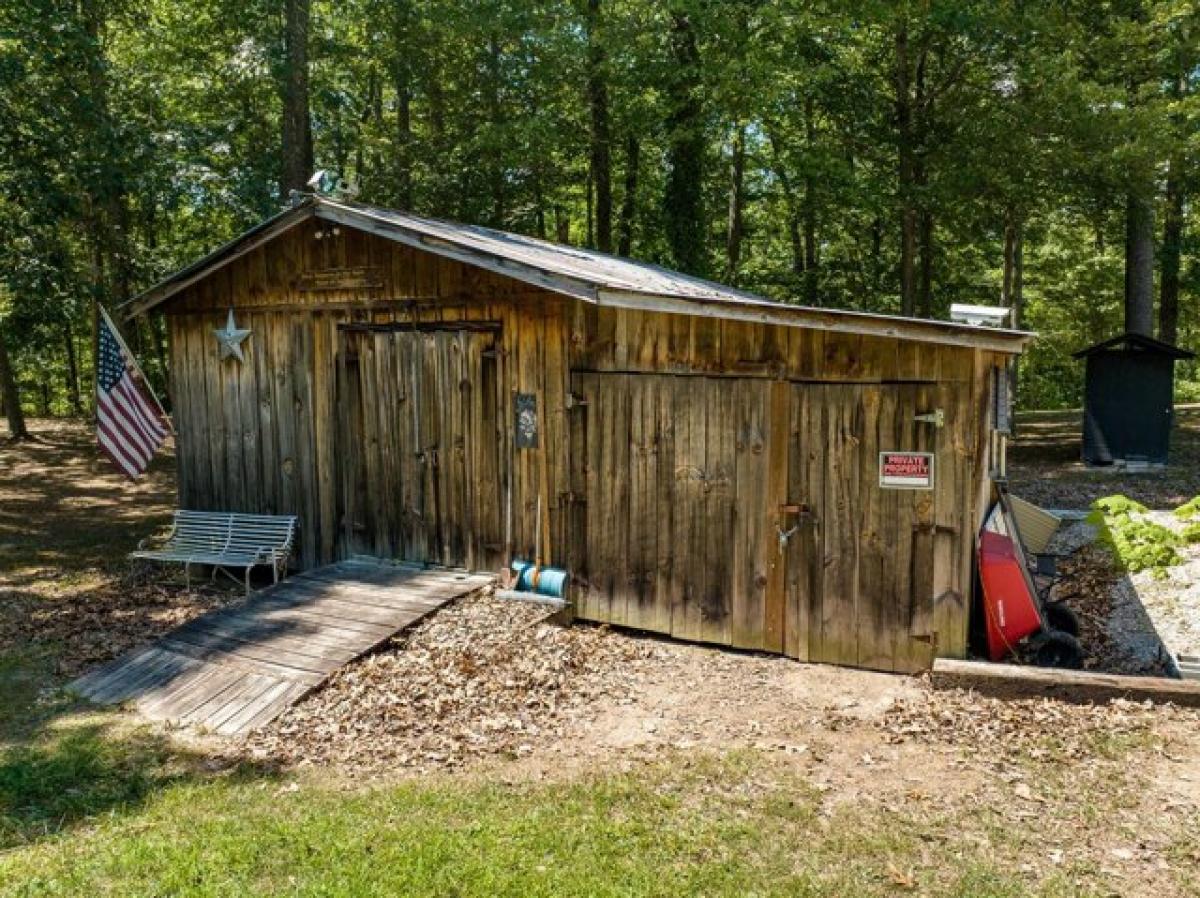 Picture of Home For Sale in Wellington, Kentucky, United States