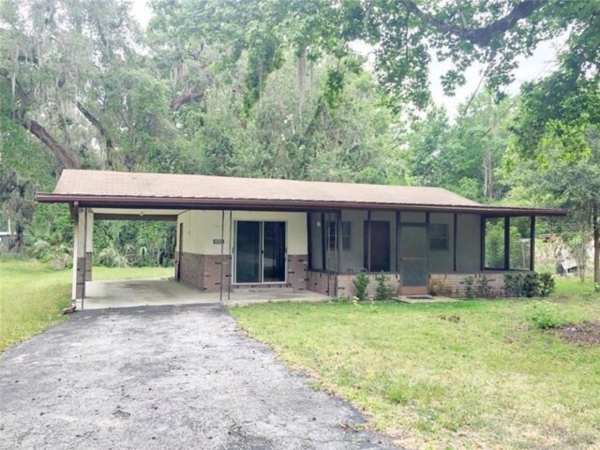 Picture of Home For Sale in Lake Panasoffkee, Florida, United States