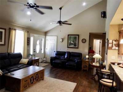 Home For Sale in Clinton, Arkansas