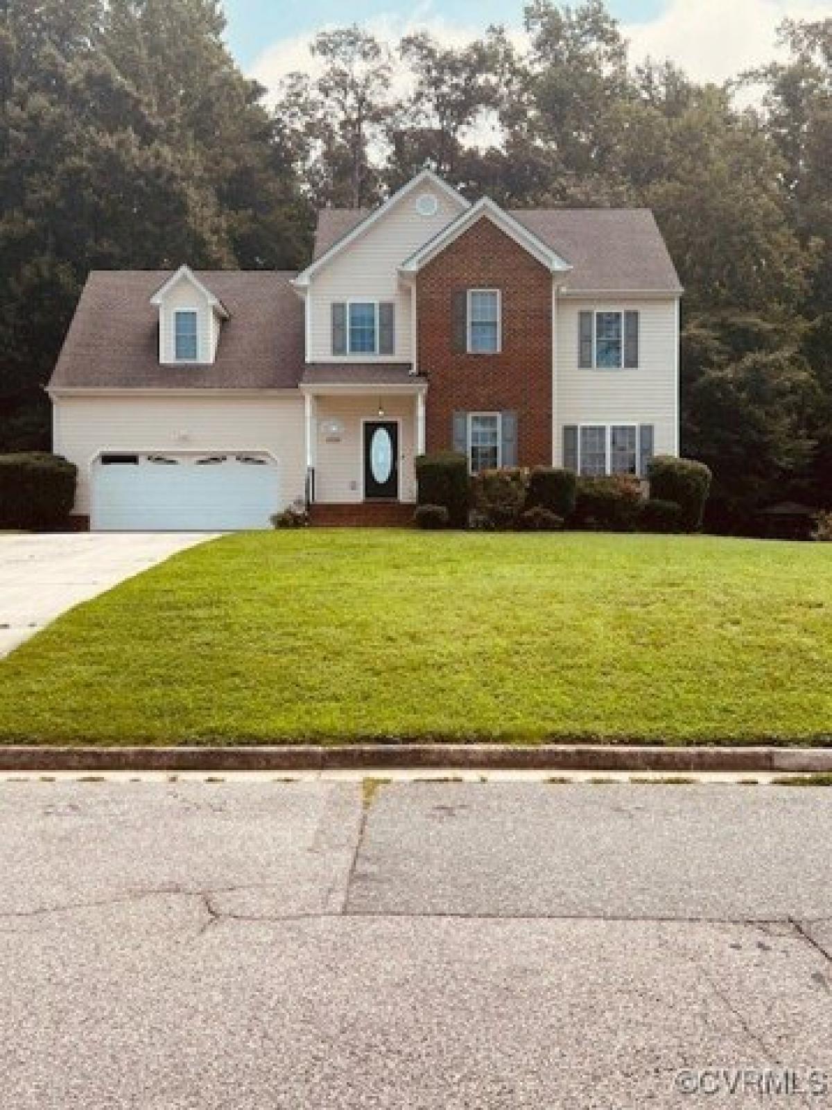 Picture of Home For Sale in Hopewell, Virginia, United States