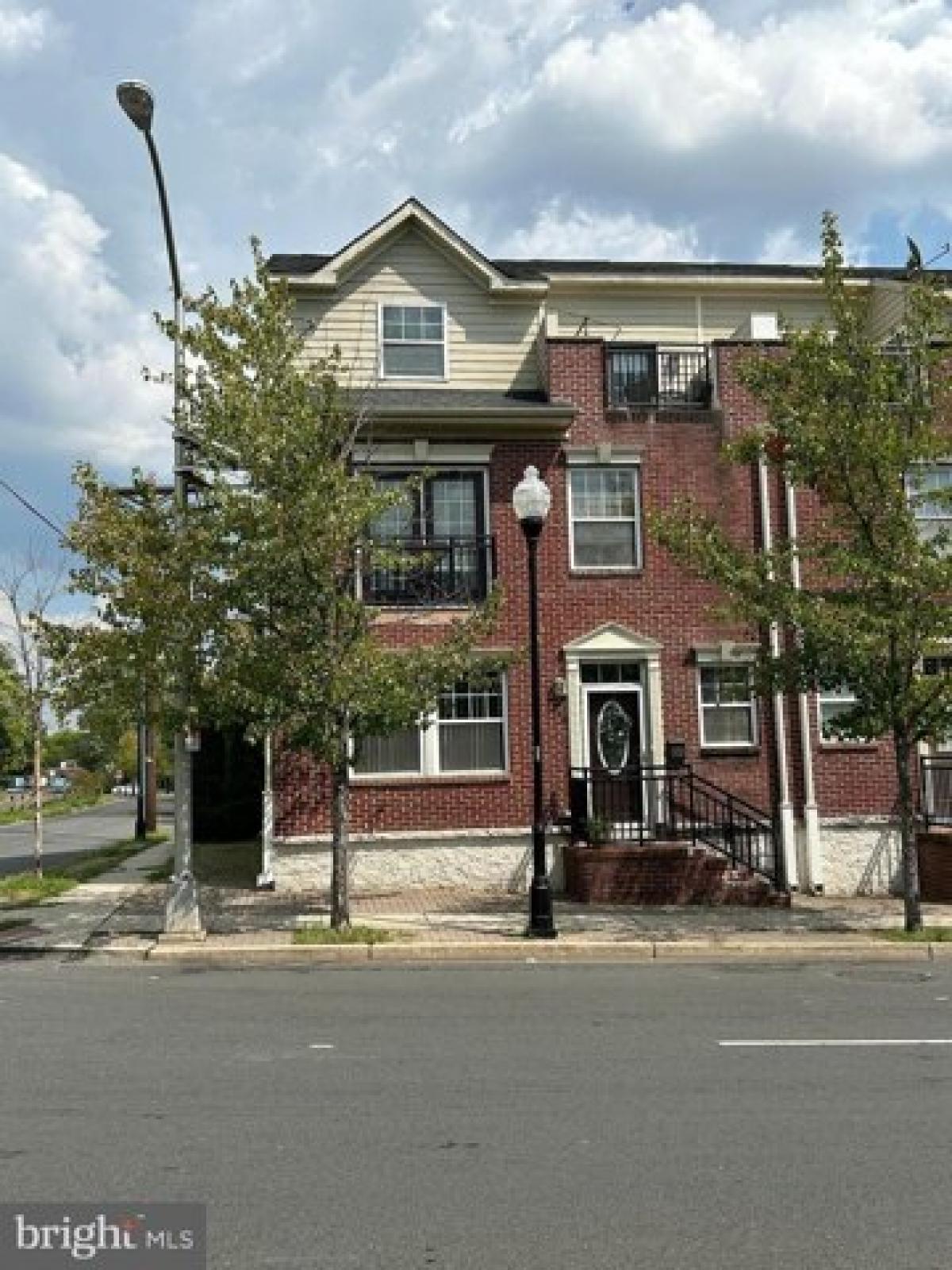 Picture of Home For Rent in Trenton, New Jersey, United States