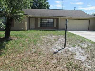 Home For Sale in Lake Placid, Florida